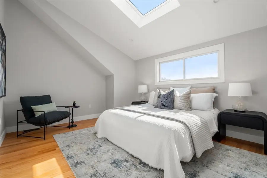 123-125 Centre St #TH4, Boston, MA 02124 - #2