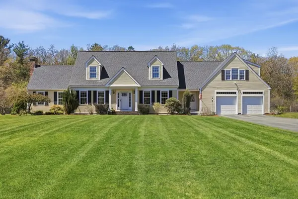 10 Hayrick Lane, Westford, MA 01886