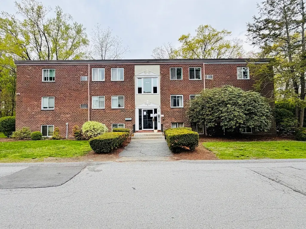 1 Universal St #9, Framingham, MA 01702 - #1