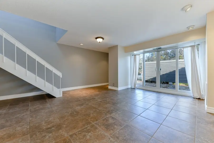 676 Huron Ave #4, Cambridge, MA 02138 - #2