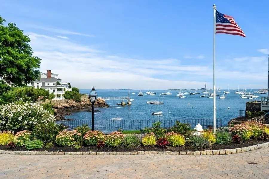 7 Leslie Cove, Marblehead, MA 01945 - #3