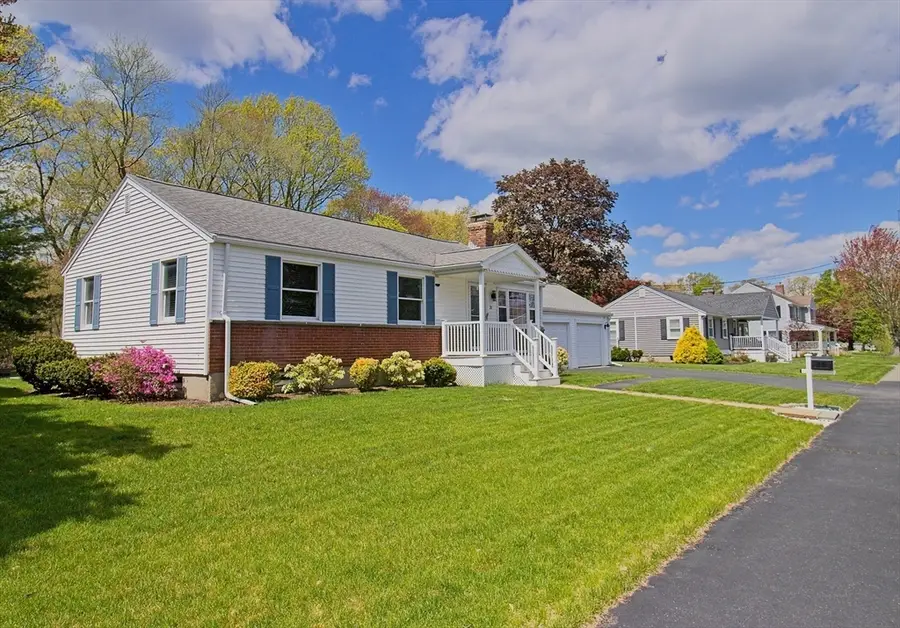 31 Brierwood Rd, Braintree, MA 02184 - #2