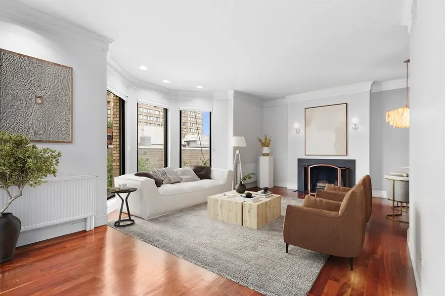 350 Tappan St #1, Brookline, MA 02445 - #2