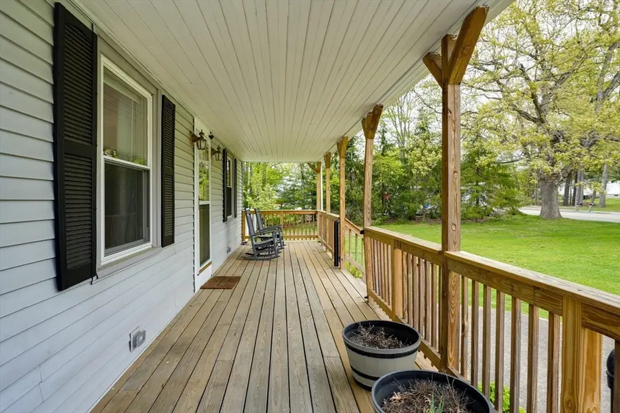 1110 S Main St, Bellingham, MA 02019 - #3