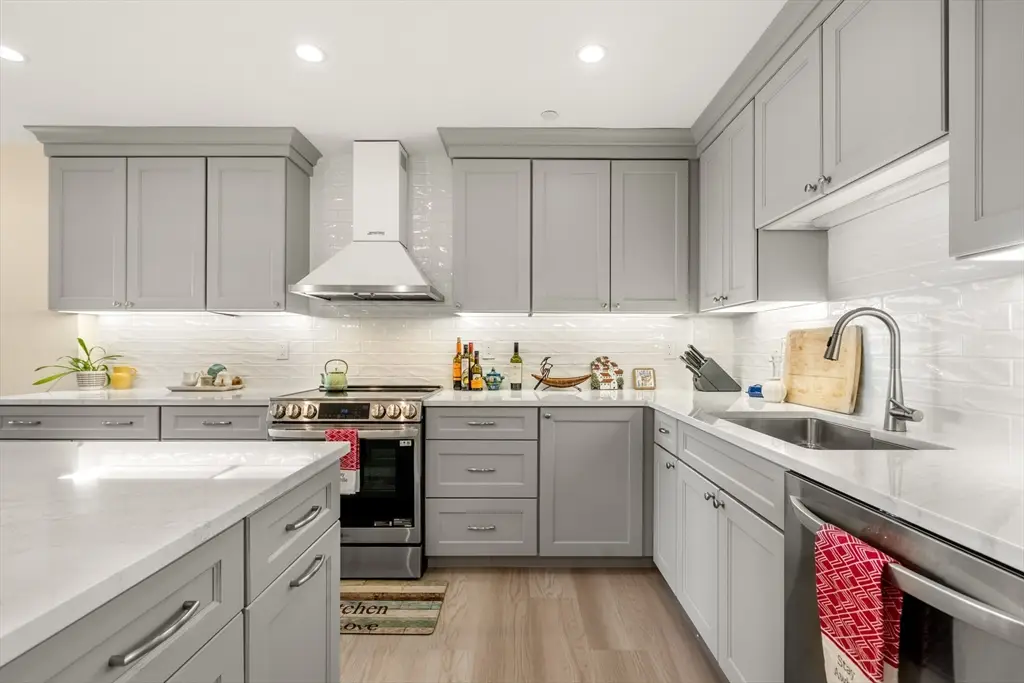 1 Seal Harbor Rd #300, Winthrop, MA 02152 - #1