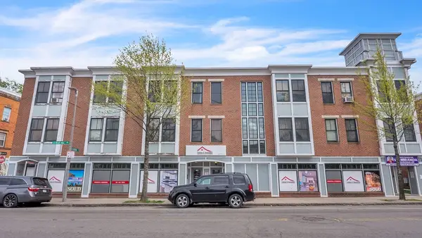 352 Blue Hill Ave #8, Boston, MA 02212