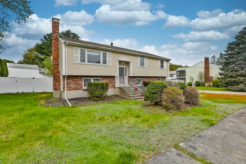 54 Walton Street, Wakefield, MA 01880 - #1