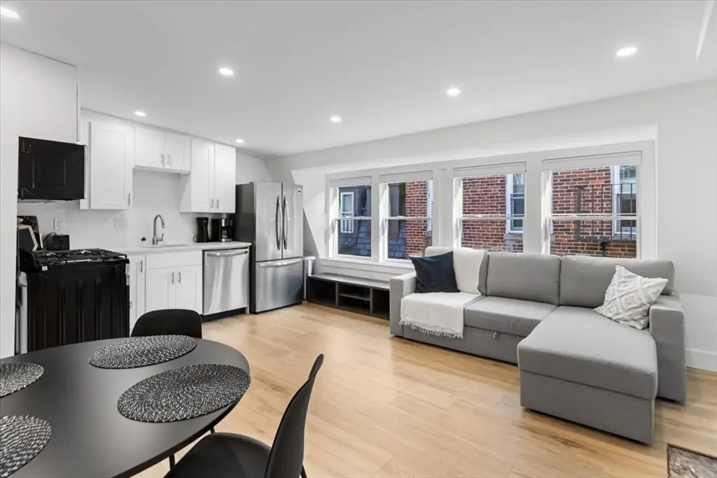6 Goodwin Pl.. #4., Boston, MA 02114 - #1