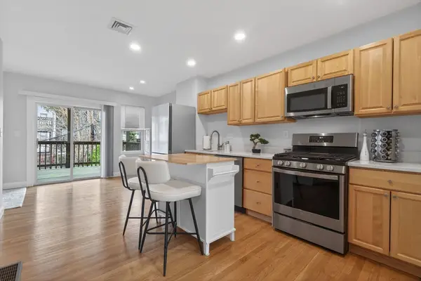 116 Trenton St #2, Boston, MA 02128