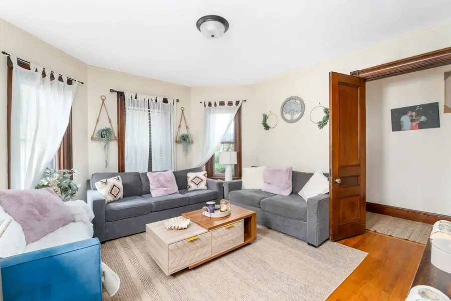 18 Maple Street, Watertown, MA 02472 - #3