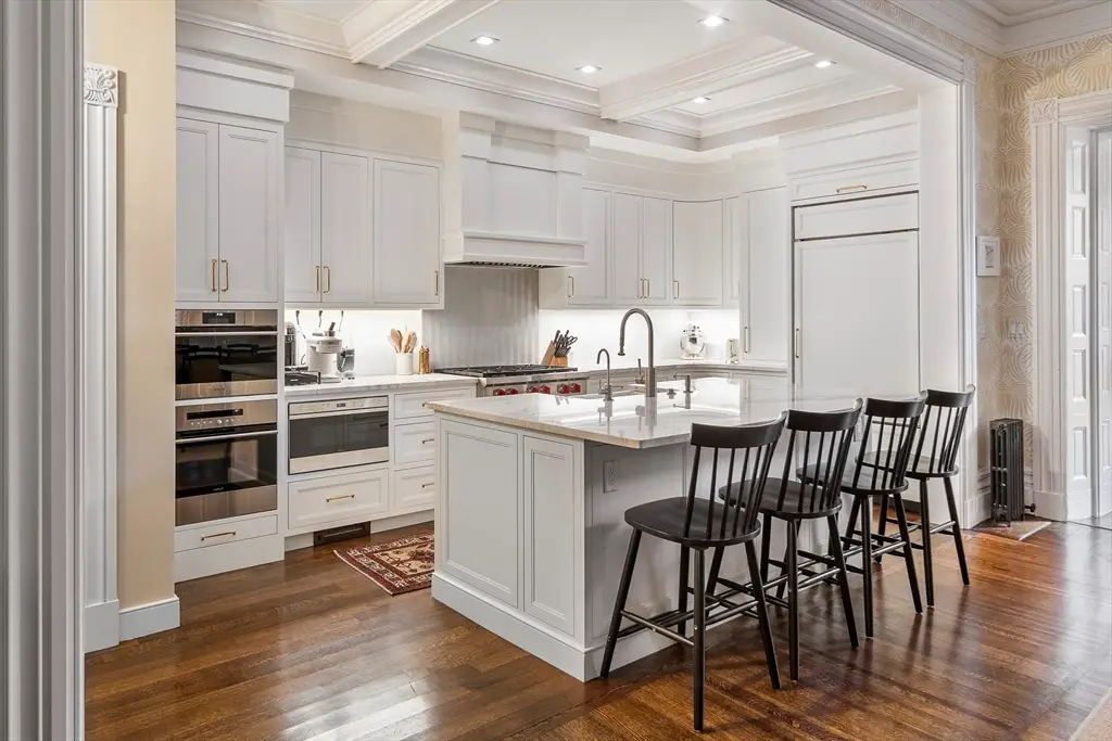 53 Mount Vernon St #2, Boston, MA 02108 - #1