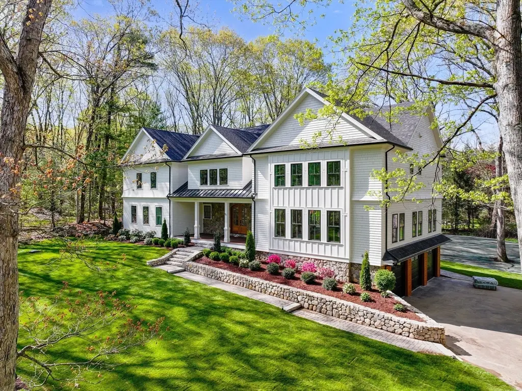 82 Deer Path Ln, Weston, MA 02493 - #1