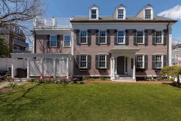 78 Warren St, Boston, MA 02129