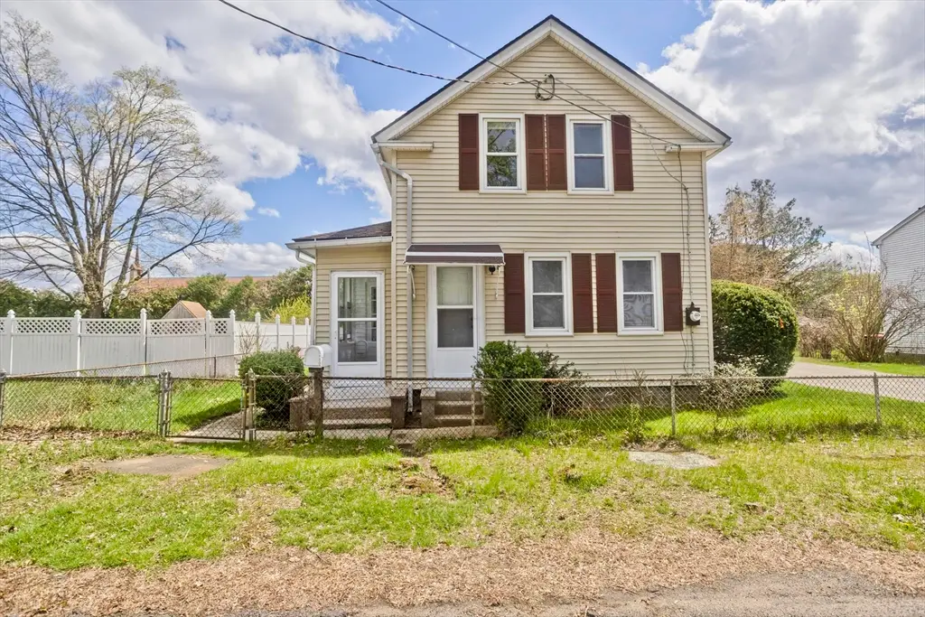 19 Church St, Agawam, MA 01001 - #1