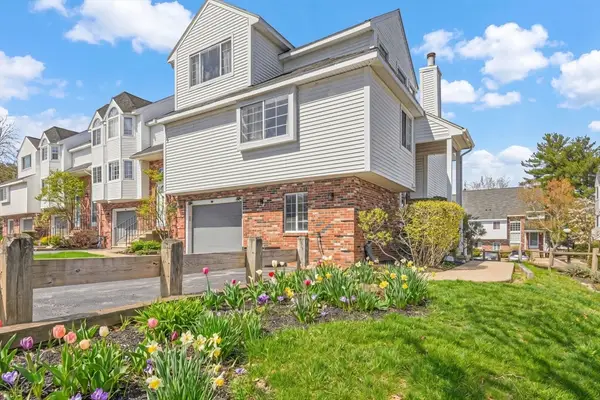 175 Tall Oaks Dr #F, Weymouth, MA 02190