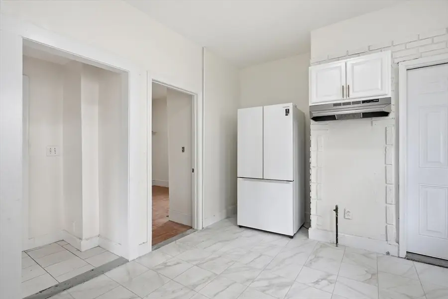 52 Hamilton Ave, Lynn, MA 01902 - #3