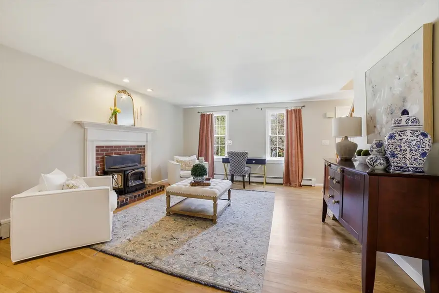 43 Carriage Hill Road, Northborough, MA 01532 - #3