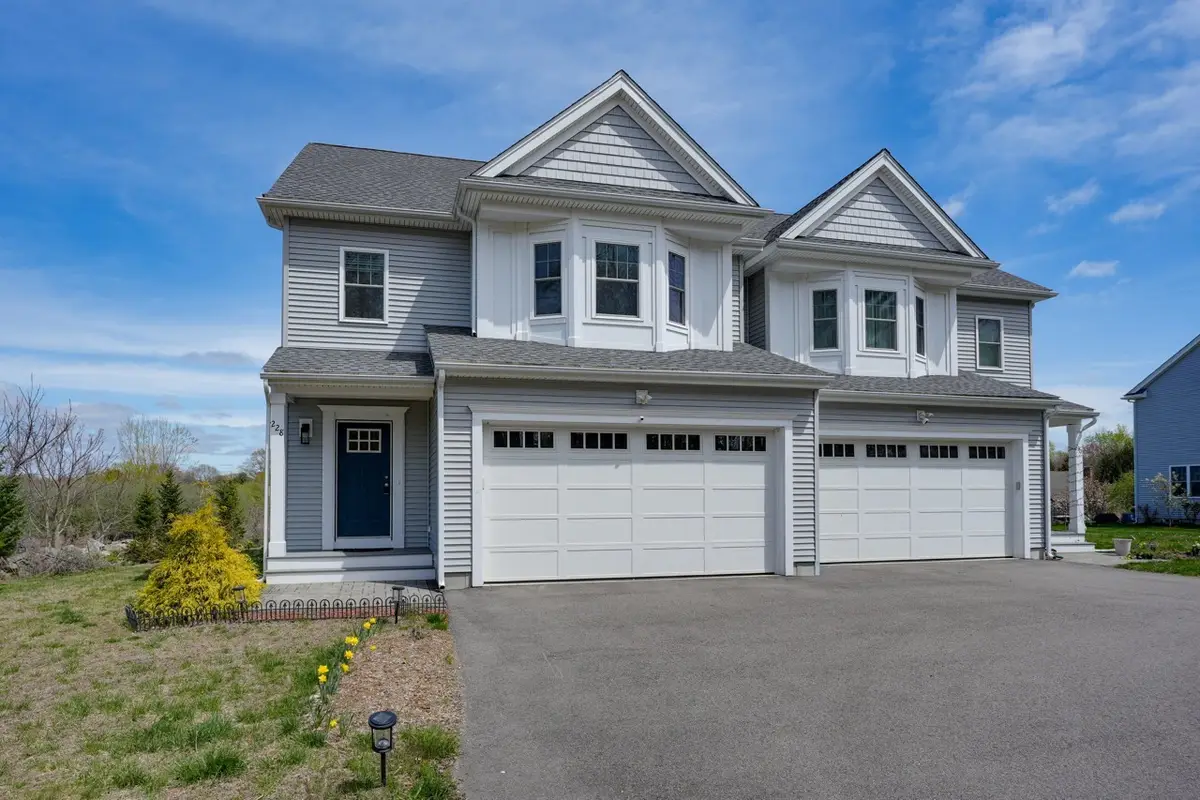 228 Norfolk St #228, Holliston, MA 01746 - #1