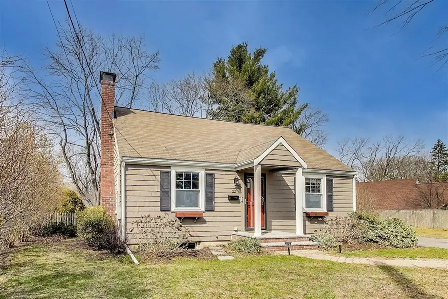 22 Irving St, Reading, MA 01867 - #3