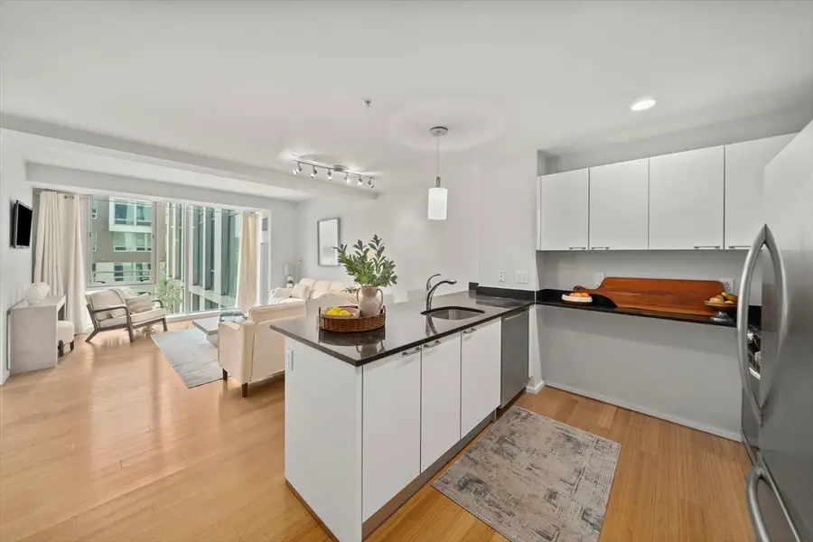 2 Earhart St #308, Cambridge, MA 02141 - #2