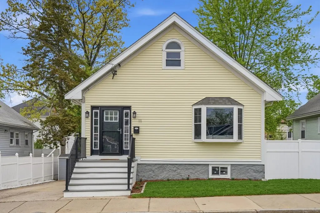 11 Sherbrook St, Boston, MA 02132 - #1