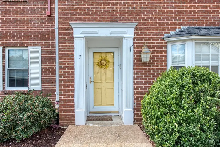 7 Patricia Drive #7, Stoughton, MA 02072 - #3