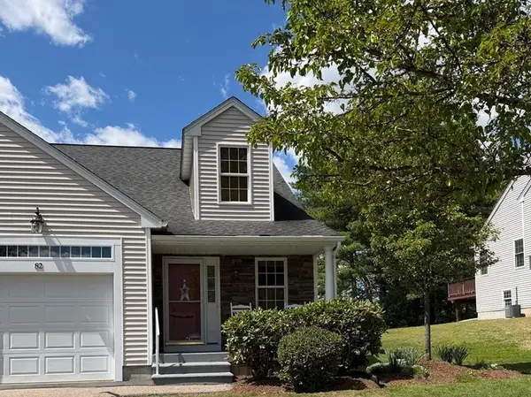 82 Fox Run Rd #82, Blackstone, MA 01504