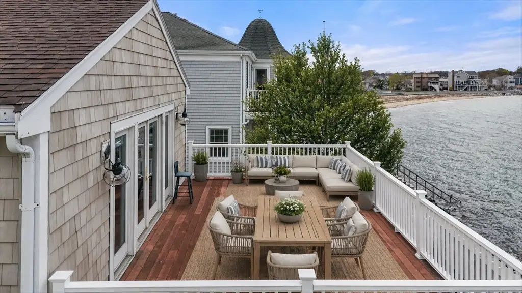 706 Sea St, Quincy, MA 02169 - #1