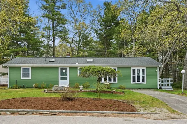 94 Edgewater Drive, Wareham, MA 02571