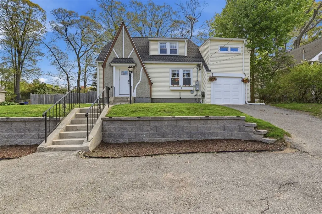 13 Marilyn Drive, Auburn, MA 01501 - #1