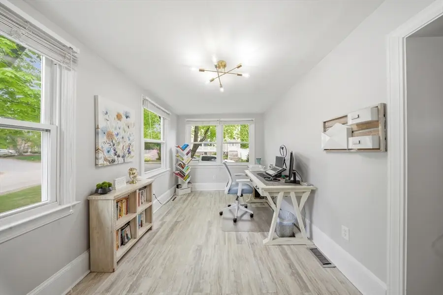 10 Gloucester St, Methuen, MA 01844 - #3