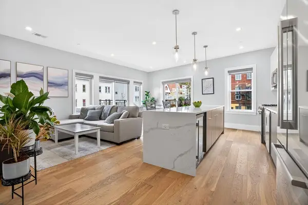 21 Glen Rd #10, Boston, MA 02130