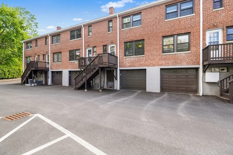 210 Church St #210, Waltham, MA 02452 - #3