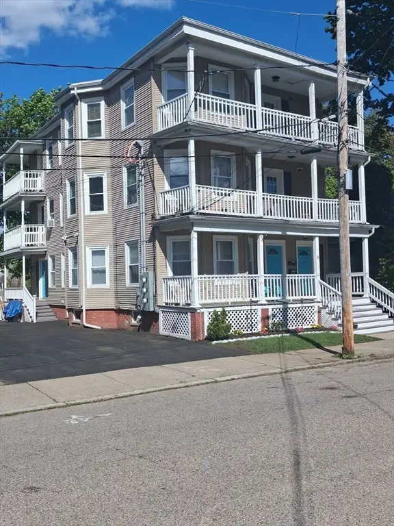 4 Wolfenden St, Attleboro, MA 02703 - #1
