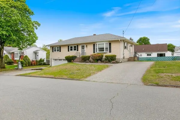 15 Erhardt Terrace, Methuen, MA 01844