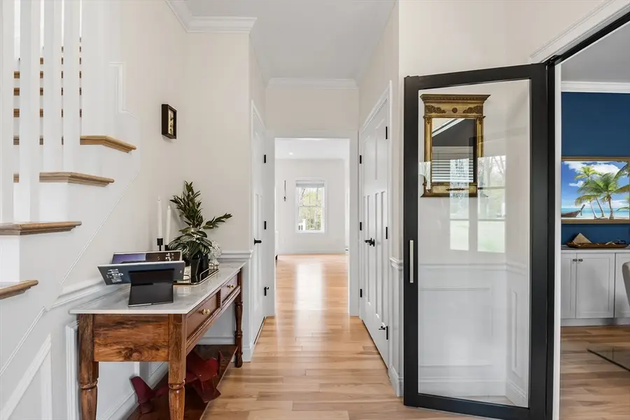 396 Elmwood Ave, Jefferson, MA 01522 - #2