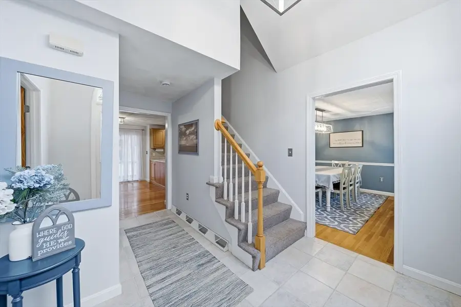 35 Buena Vista Dr, Attleboro, MA 02703 - #3