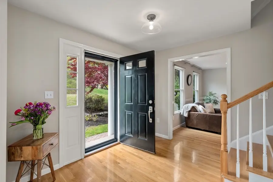 16 Kings Row, North Reading, MA 01864 - #3