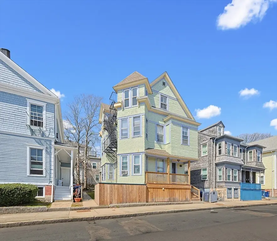 393 Pleasant Street, New Bedford, MA 02740 - #2