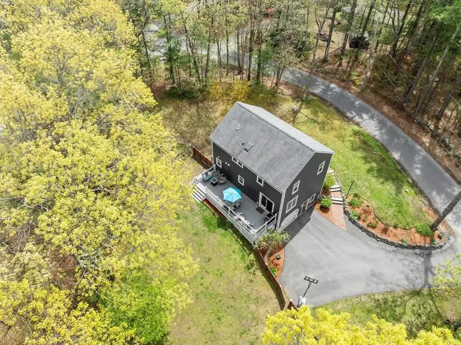 60 Searle St, Georgetown, MA 01833 - #3