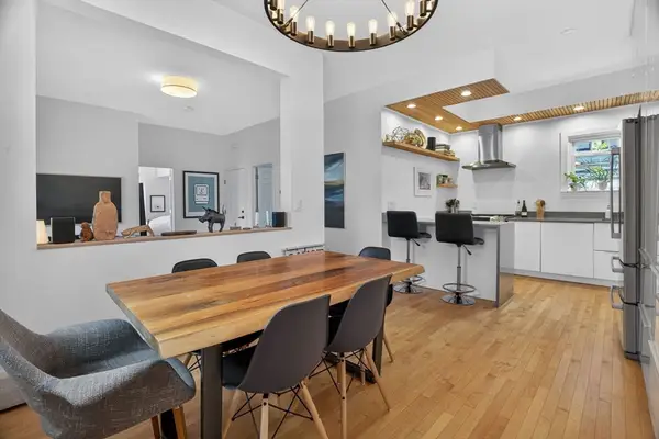 26 Newbury St #2, Somerville, MA 02144