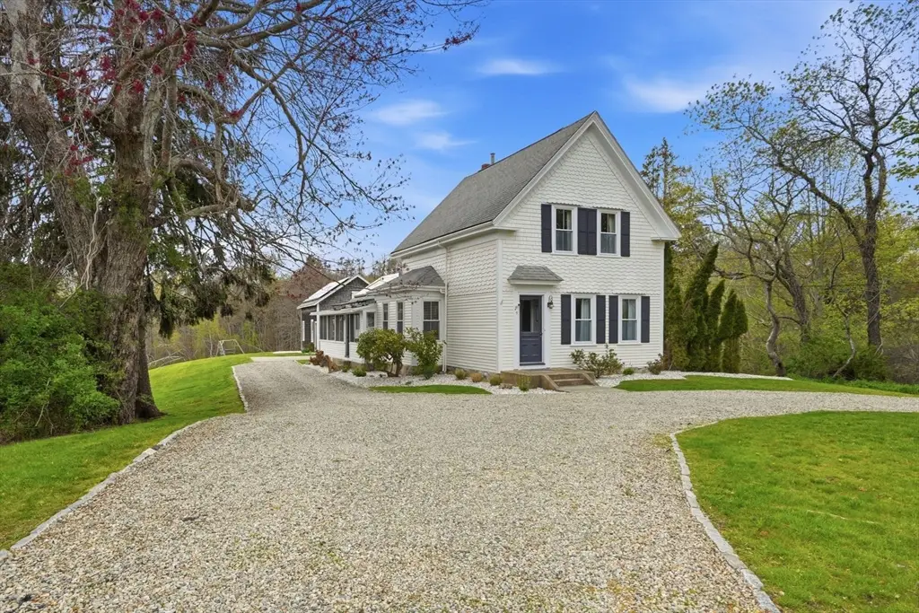 29 Bartlett Rd, Plymouth, MA 02360 - #1