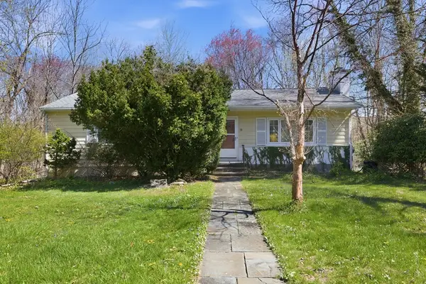18 Wyman Road, Lexington, MA 02420