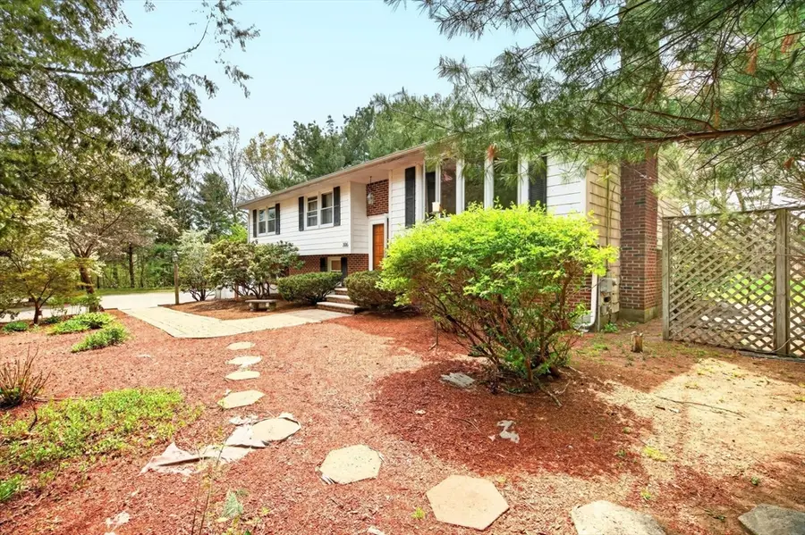 306 Franklin St, Mansfield, MA 02048 - #3