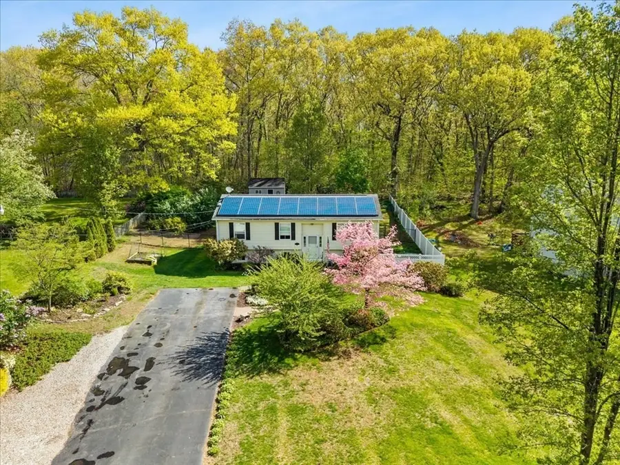 20 Ascension St, Blackstone, MA 01504 - #3