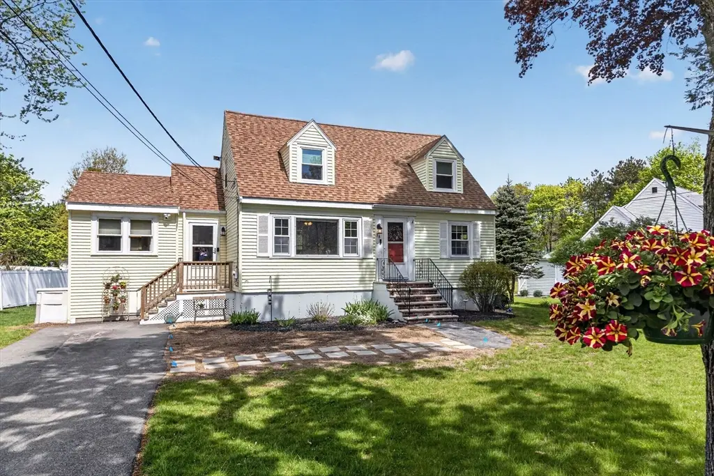 34 Andover St, Wilmington, MA 01887 - #1