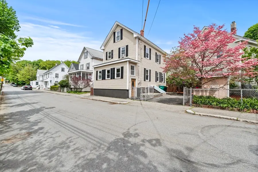 27 Park St, Woburn, MA 01801 - #2