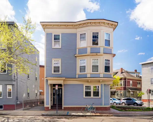 52 Plymouth St #1, Cambridge, MA 02141