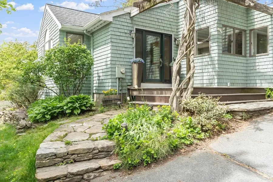 15 Minute Man Lane, Lexington, MA 02421 - #3