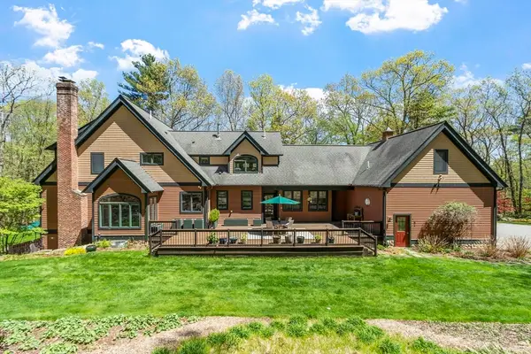 26 Corn Road, Bolton, MA 01740